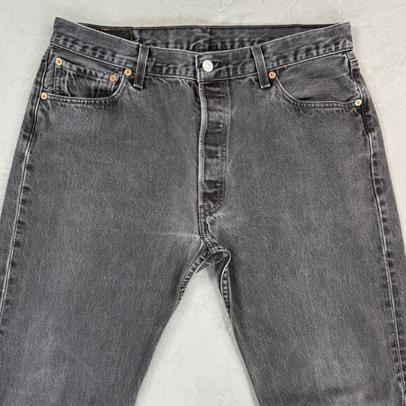 Vintage 2000 Levi's 501 Faded Black Denim Red Tab Jeans MADE IN USA Fit 34 x 29 - Picture 2 of 8